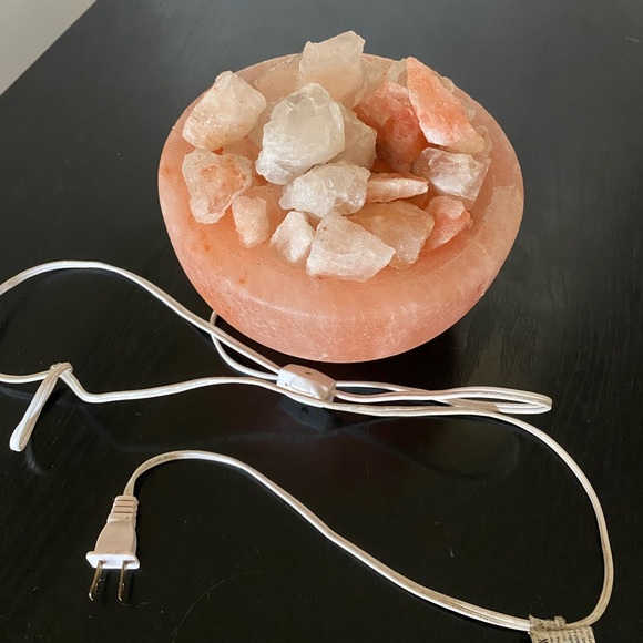 Himalayan salt bowl - Picture 3 of 3